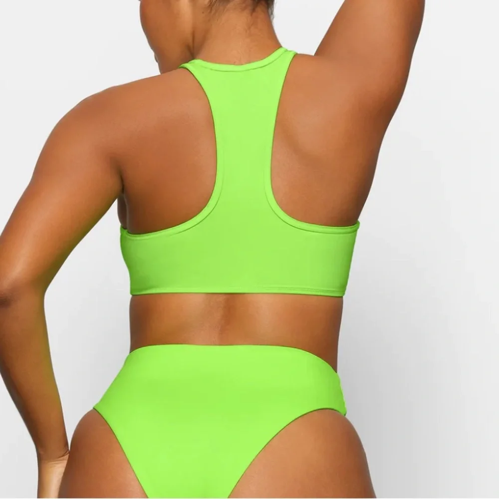 💚SKIMS SWIM HIGH NECK RACERBACK  BIKINI TOP IN NEON GREEN XXS XS M